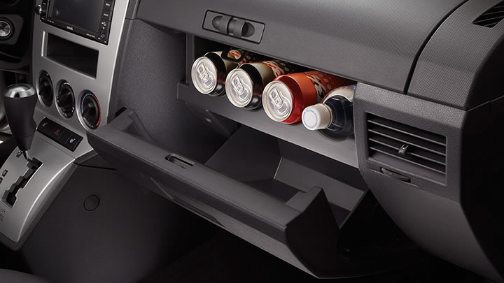 Представленная модификация может отличаться от поставляемой на российский рынок